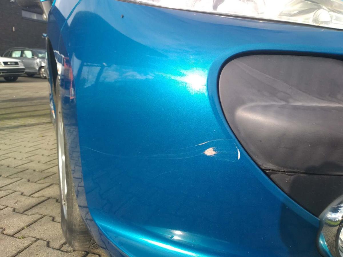 Peugeot 207 original Stoßstange Stossfänger vorn KMU Blaumetallic Bj.2008